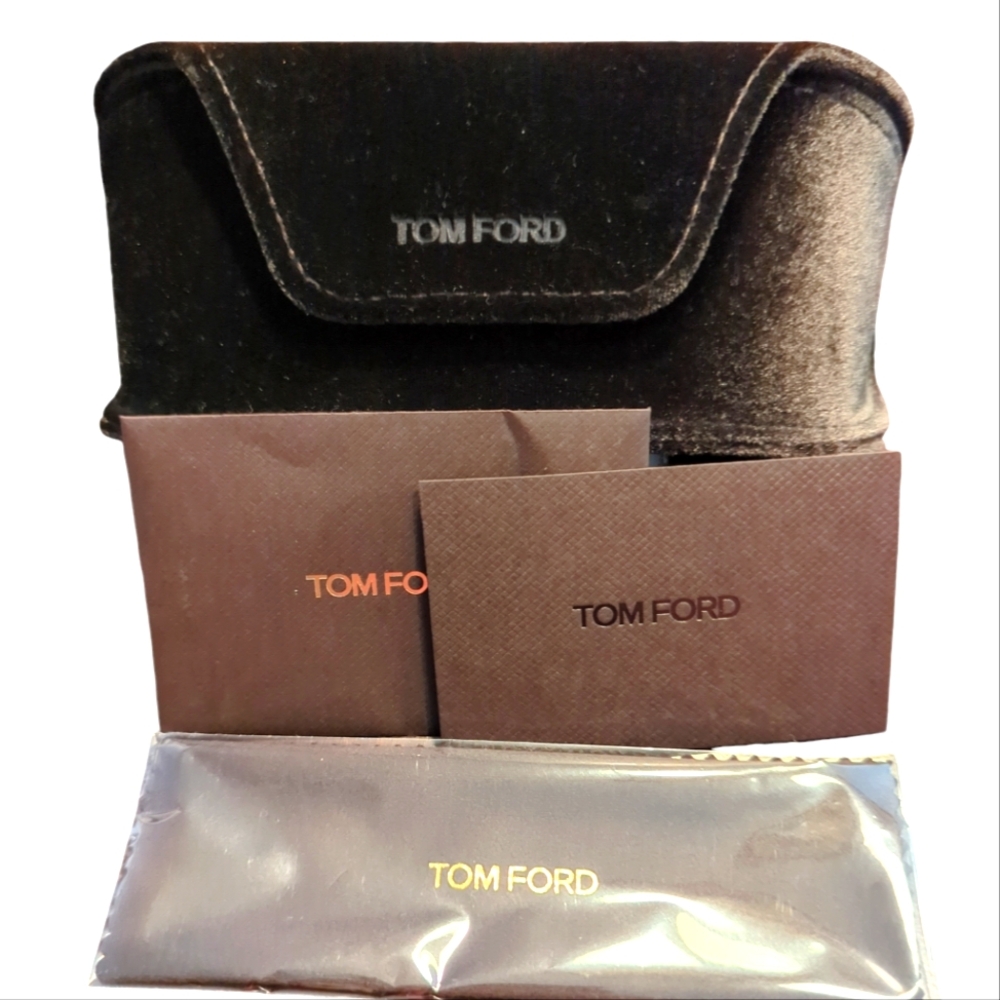 Tom Ford Black Soft Velvet Sunglass Case Certificate of Authenticity included!